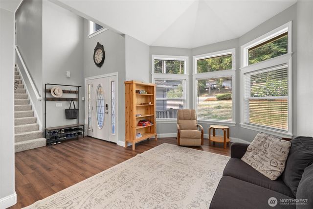 317 66th Avenue NE, Tacoma, WA 98422