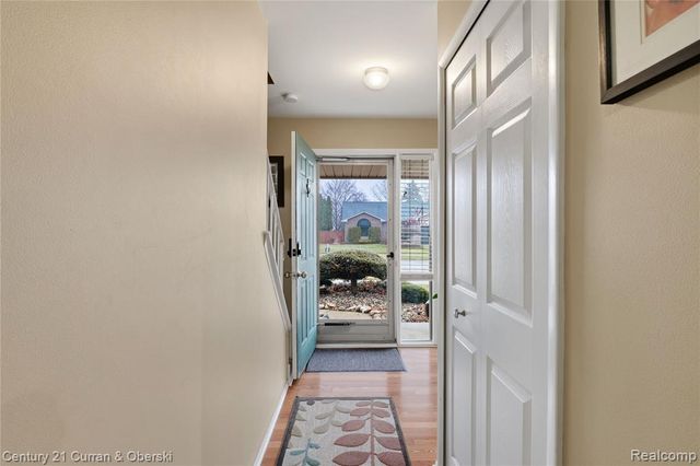 41183 Beechwood Street, Macomb, MI 48038