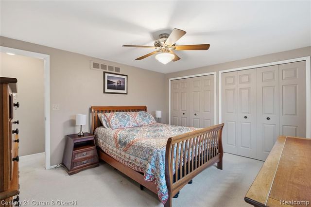 41183 Beechwood Street, Macomb, MI 48038