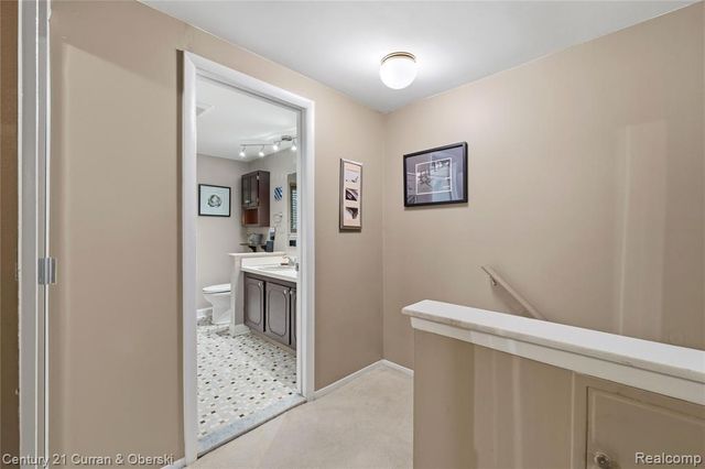 41183 Beechwood Street, Macomb, MI 48038