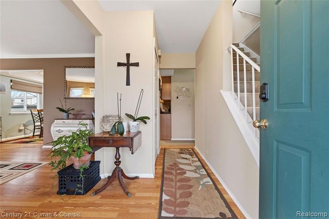 41183 Beechwood Street, Macomb, MI 48038