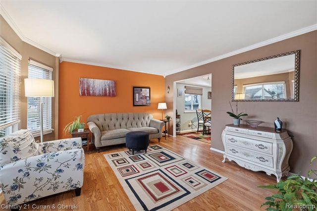 41183 Beechwood Street, Macomb, MI 48038