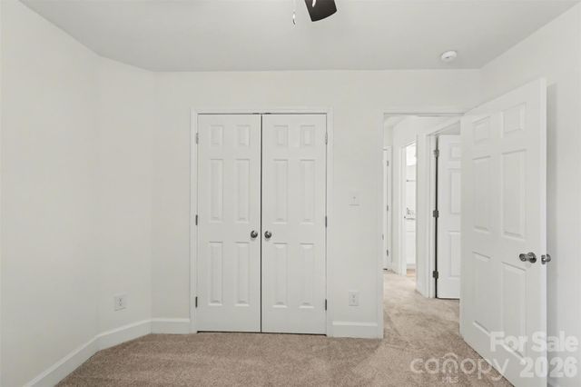 8500 Woodhill Manor Court, Charlotte, NC 28215