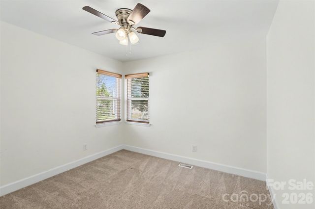 8500 Woodhill Manor Court, Charlotte, NC 28215