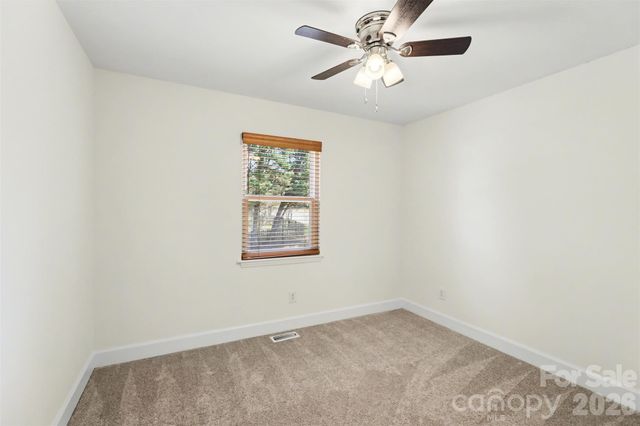 8500 Woodhill Manor Court, Charlotte, NC 28215