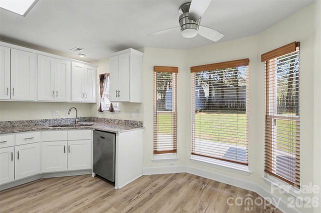 8500 Woodhill Manor Court, Charlotte, NC 28215