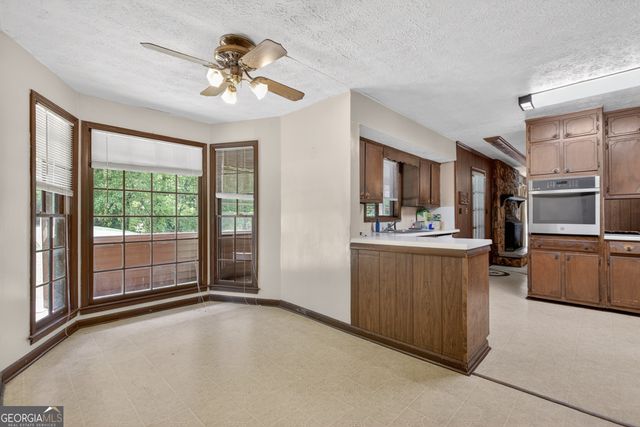 249 Poplar Street NW, Lilburn, GA 30047