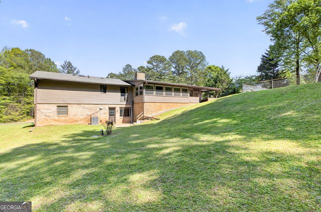 249 Poplar Street NW, Lilburn, GA 30047