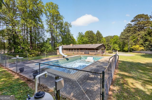 249 Poplar Street NW, Lilburn, GA 30047