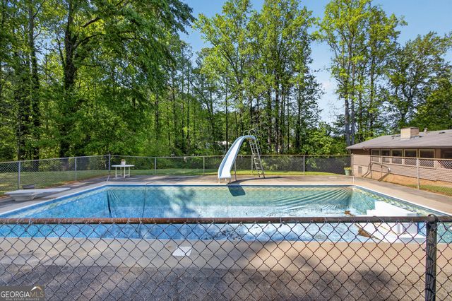 249 Poplar Street NW, Lilburn, GA 30047