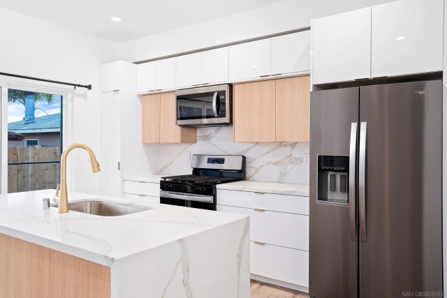 5230-32 Rincon St, San Diego, CA 92115