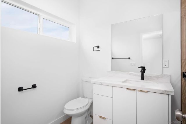 5230-32 Rincon St, San Diego, CA 92115