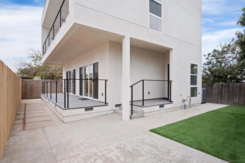 5230-32 Rincon St, San Diego, CA 92115