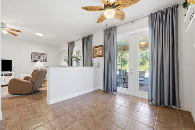 6342 SANDERS GROVE CIRCLE, Okahumpka, FL 34762