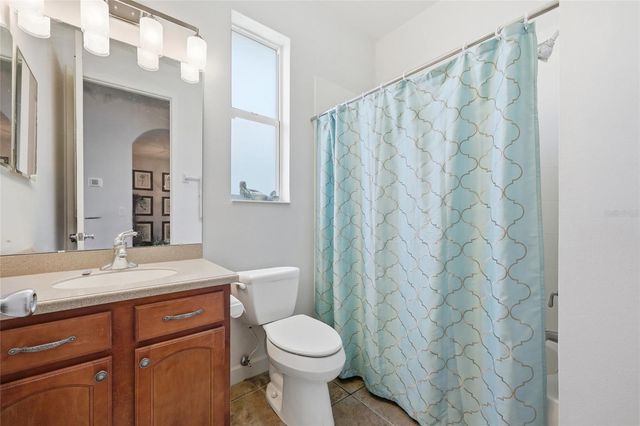 6342 SANDERS GROVE CIRCLE, Okahumpka, FL 34762