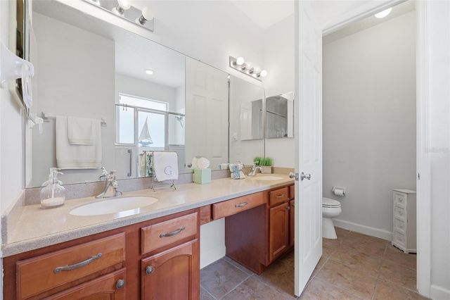 6342 SANDERS GROVE CIRCLE, Okahumpka, FL 34762
