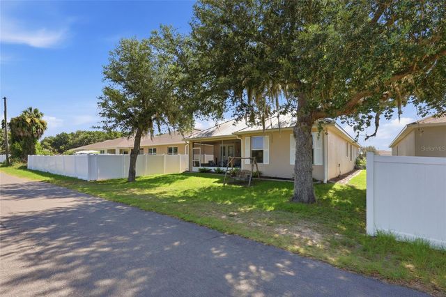 6342 SANDERS GROVE CIRCLE, Okahumpka, FL 34762