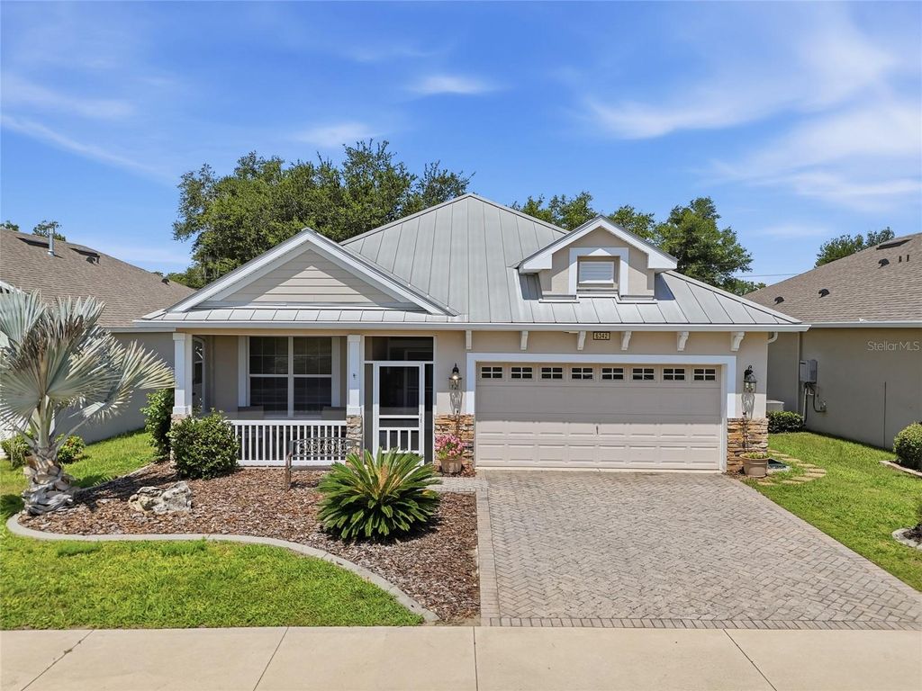 6342 SANDERS GROVE CIRCLE, Okahumpka, FL 34762