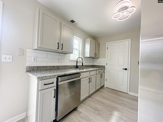 104 CURVEWOOD Road, Columbia, SC 29229