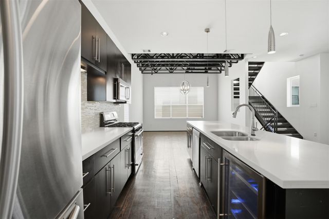 4704 Crawford Street, Houston, TX 77004