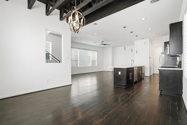 4704 Crawford Street, Houston, TX 77004