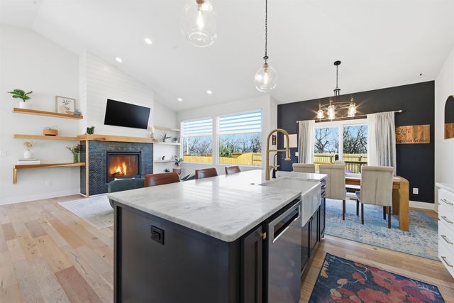 6714 N Silverton St, Wichita, KS 67219