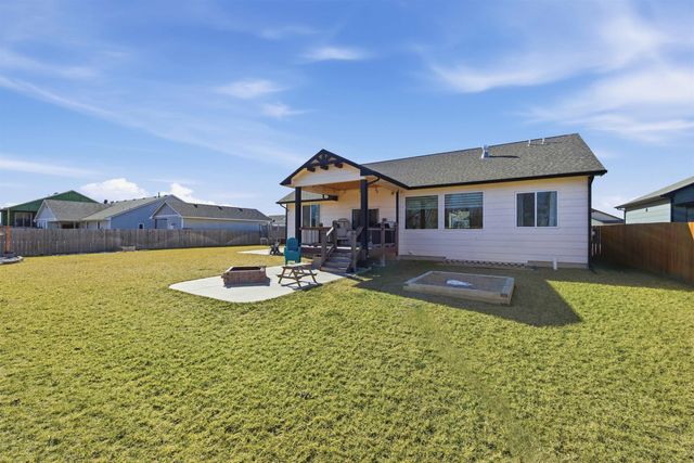 6714 N Silverton St, Wichita, KS 67219