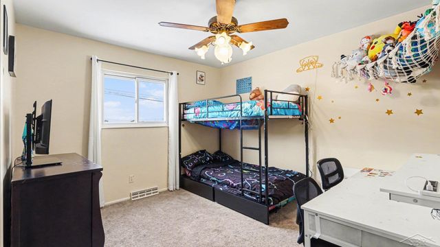 388 N Callahan Road, Bay City, MI 48708