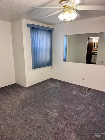 1605 Targhee Dr, Twin Falls, ID 83301