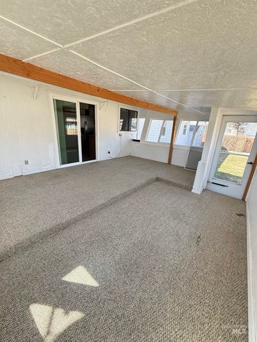 1605 Targhee Dr, Twin Falls, ID 83301