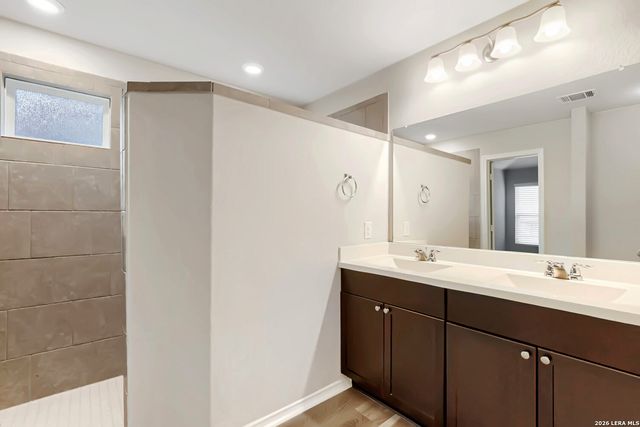 257 Holland Park, Schertz, TX 78108