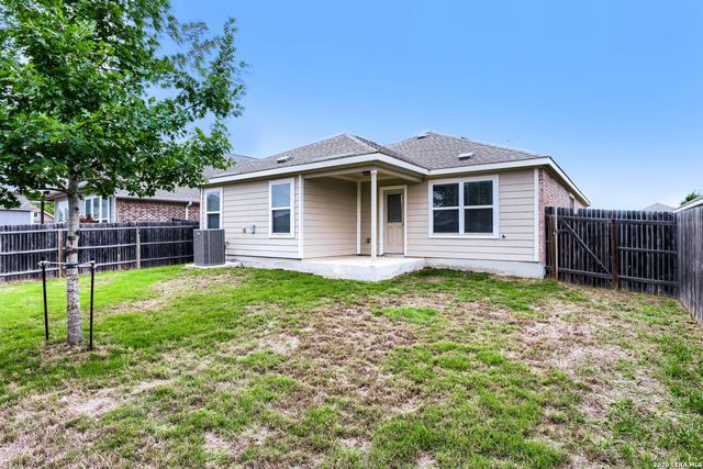 257 Holland Park, Schertz, TX 78108