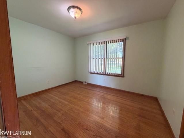 1891 S Parker Street, Marine City, MI 48039
