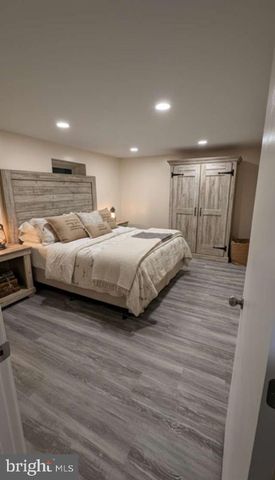 41 THOMAS JEFFERSON BLVD, Newark, DE 19702