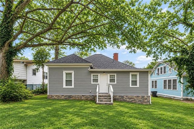 1392 Wadley Avenue, East Point, GA 30344