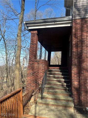 19201 Shawnee Road, Euclid, OH 44117