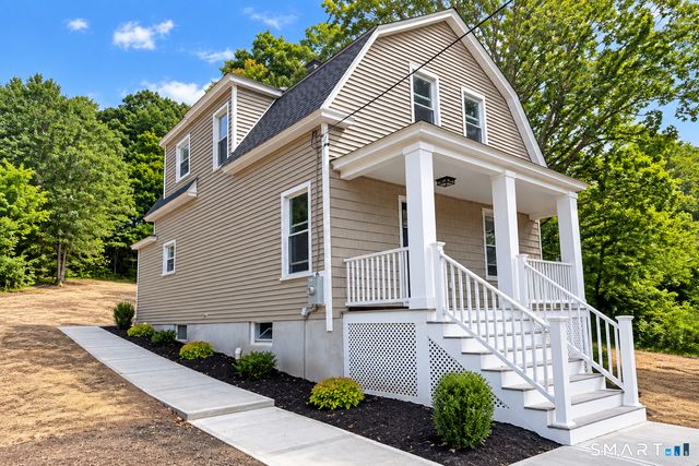 672 East Main Street, Middletown, CT 06457