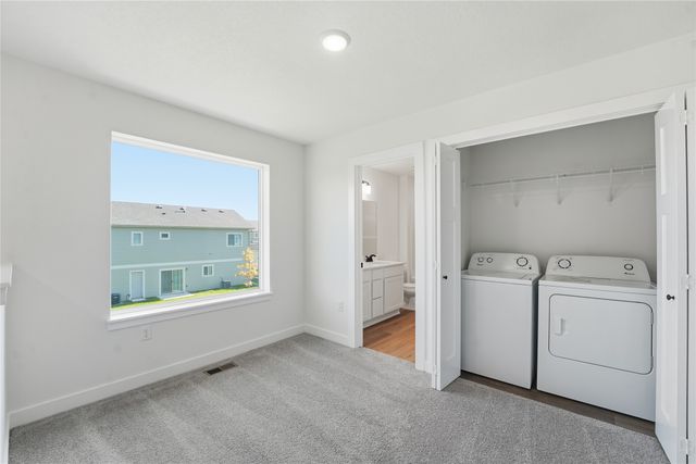 243 NW Waverly Drive, Waukee, IA 50263