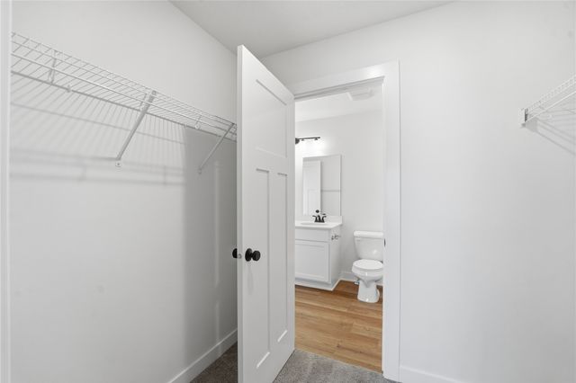 243 NW Waverly Drive, Waukee, IA 50263