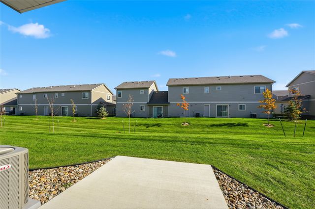 243 NW Waverly Drive, Waukee, IA 50263