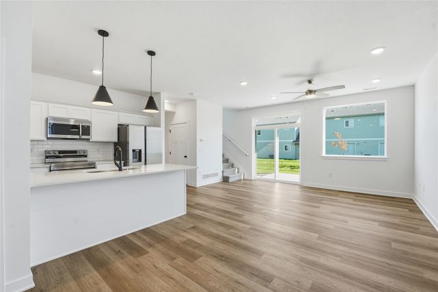 243 NW Waverly Drive, Waukee, IA 50263