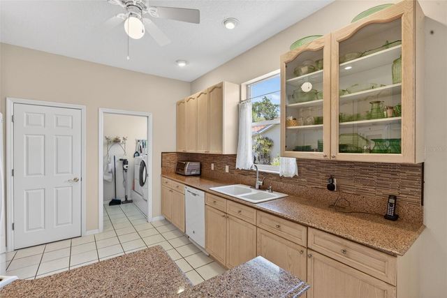 4266 SUMMERTREE ROAD, Venice, FL 34293