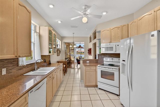 4266 SUMMERTREE ROAD, Venice, FL 34293