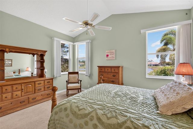 4266 SUMMERTREE ROAD, Venice, FL 34293