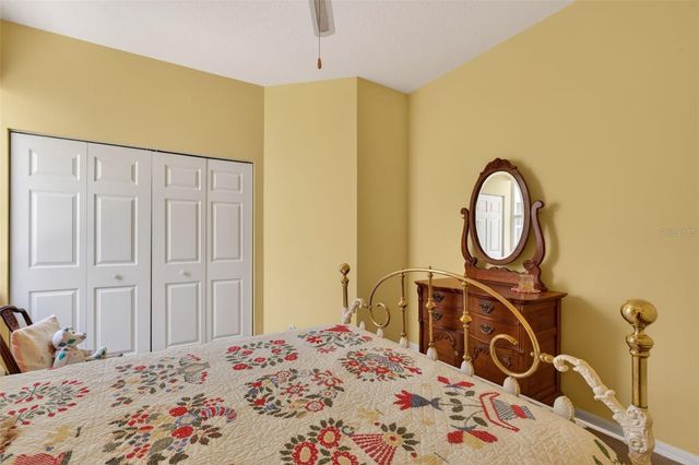 4266 SUMMERTREE ROAD, Venice, FL 34293