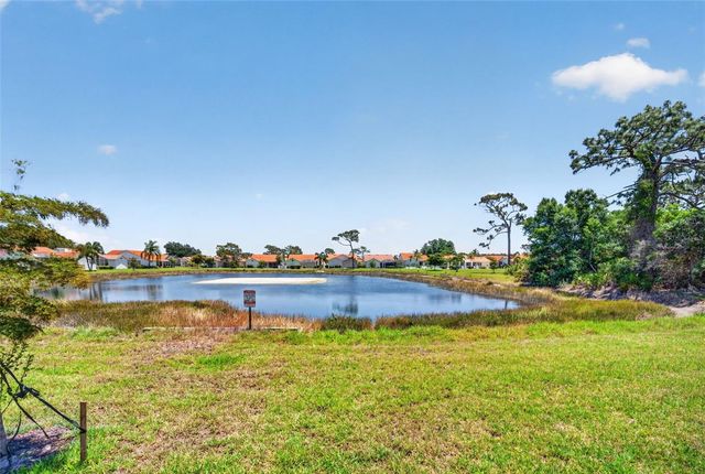 4266 SUMMERTREE ROAD, Venice, FL 34293