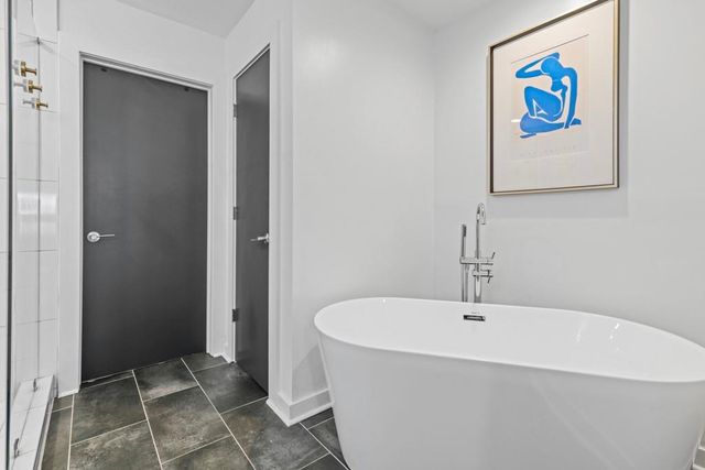260 18th Street NW 10320, Atlanta, GA 30363