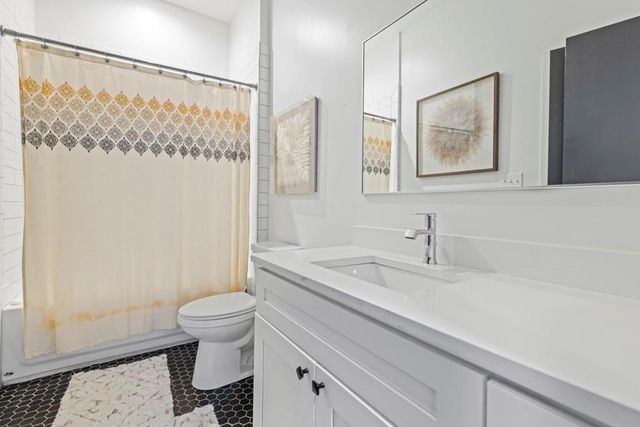 260 18th Street NW 10320, Atlanta, GA 30363