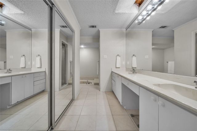 1254 Whispering Oaks Drive, Desoto, TX 75115