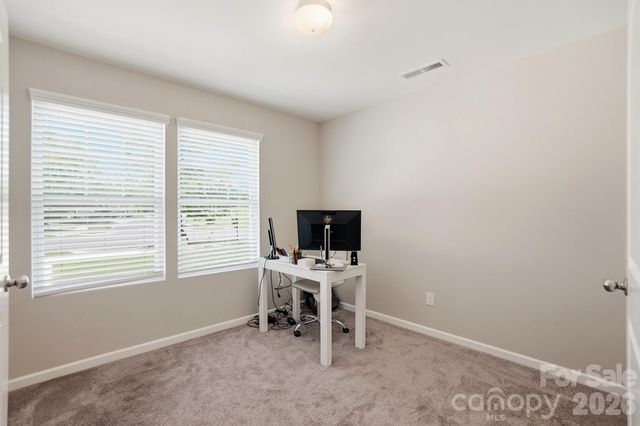 9413 Hanberry Boulevard, Charlotte, NC 28213